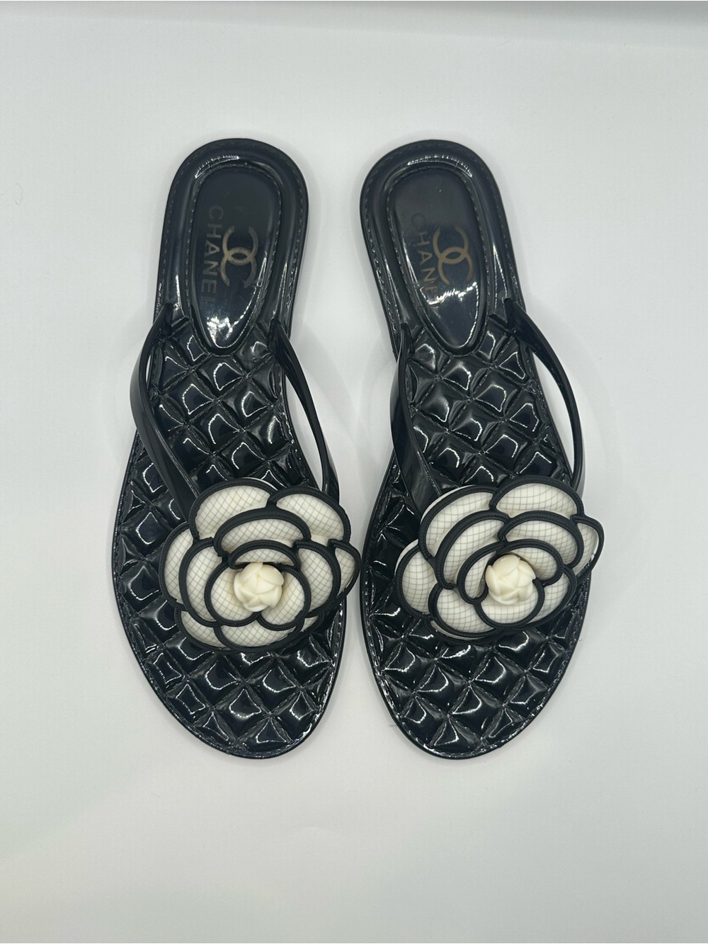 Chanel Camellia Jelly Flip Flop Sandals Black White Quilted Thong Slides EU 37